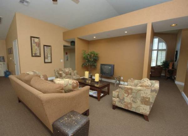 $1,862 / 1br - Central Heating, Dishwasher, 24-Hour On-Site Maintenance (1720 South Depot Road, Santa Maria, CA)63663957322881120
