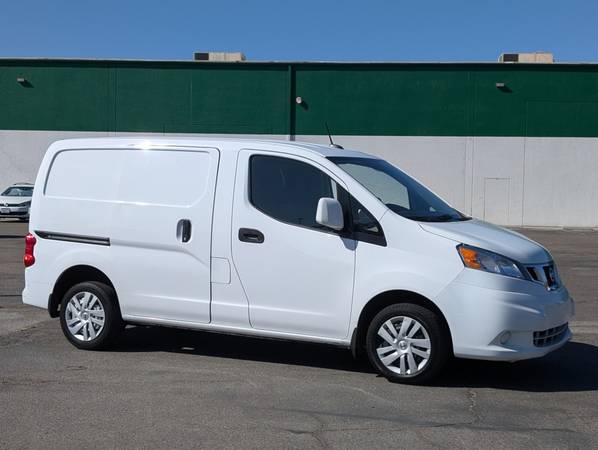 2020 Nissan NV200 SV  Cargo Mini Van Van 1