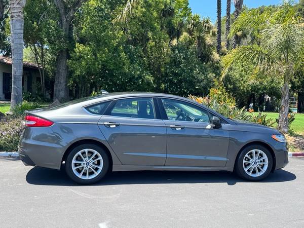 2019 Ford Fusion SE - $16,995 (Novato, CA)63617474570883124