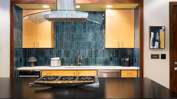 $2,216 / 1br - 823ft2 - EV Charging in our Secured Parking Garage (Sacramento, Midtown, Downtown)64043666957826121