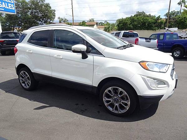 2020 Ford EcoSport Titanium AWD 4 puertas SUV - $9700.0063443453372419121