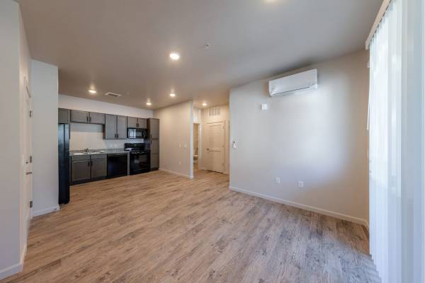 $1,457 / 3br - Two Mail Kiosks, Situated in Reno!, 3/BD (2355 Clear Acre Ln, Reno, NV)63992637553538120