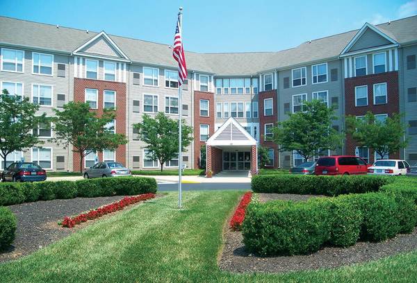 $1,533 / 2br - 816ft2 - TV lounge, Desirable location in Scott's Addition, Electric range64027113303298121