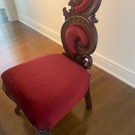 Accent Chair Unique Carved red Velvet 1