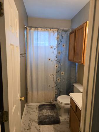$700 / 1br - All Bills Paid/Furnished Room in 3208 sq ft home/Shared bath (Plum Creek , Kyle)63979117821186124