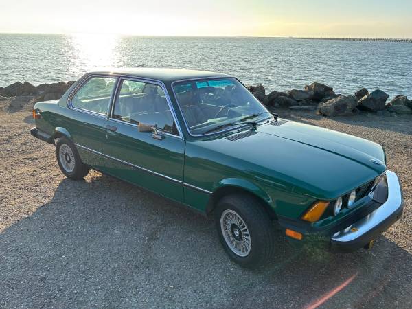 1977 320i in jade green - a collector's car 1