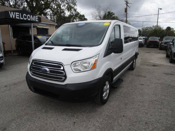 2017 Ford Transit 350 Wagon - Photo 2