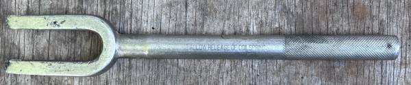 Ball Joint Tie Rod Separator Pickle Fork Spreader Tool 12" 1