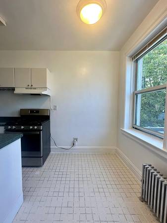 $2,500 / 1br - Spacious 1-bed for rent in heart of Astoria!  MUST SEE! (Astoria)63788336266627123