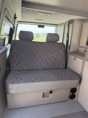 🌟 Furgoneta camper VW Eurovan Winnebago 1997 – ¡Solo 73 mil millas! ¡Súper limpia! 🌟 - $32,00063619677872259124