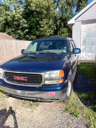 2002 GMC Yukon 1