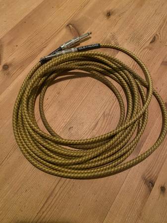 20’ Guitar Cable 1