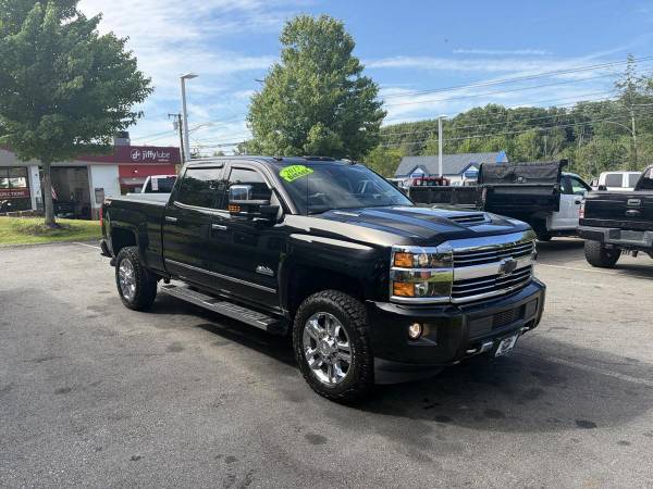 2017 Chevrolet Silverado 2500HD - Photo 4