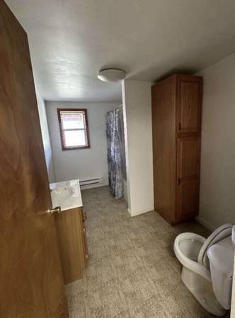 $850 / 1br - 1bedroom Apartment (Champlain)63976401215490122