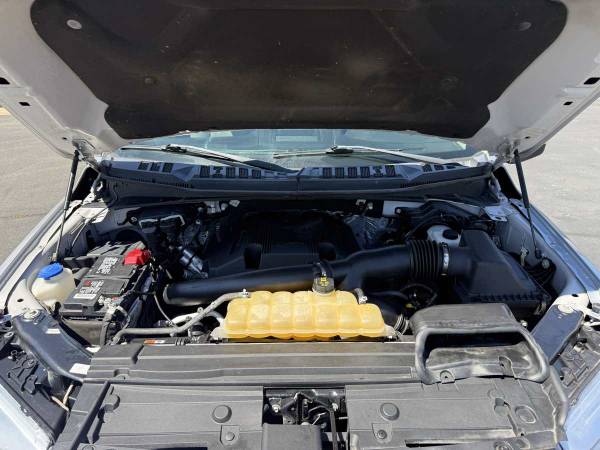 2018 Ford F150 XLT 4X4 - Photo 11