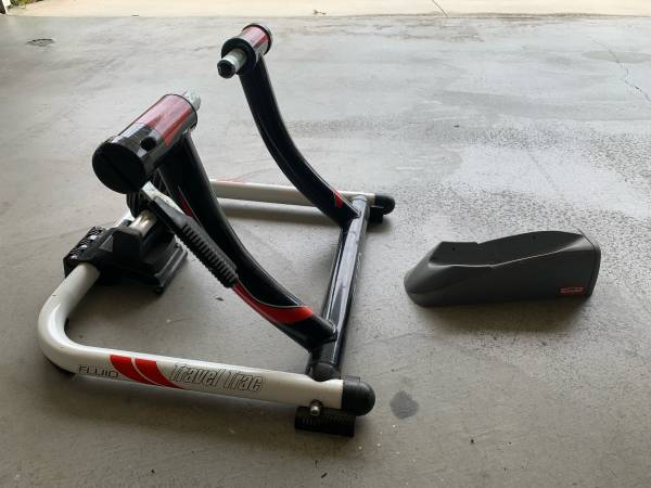 Travel Trac Fluid trainer 1