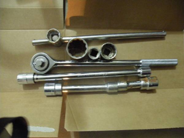 Jet Industrial 3/4 " rachet ,breaker bar ,extensions and sockets 1