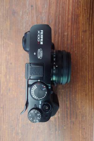 fujifilm X100V mint condition - $1,600 (East Village)63471375558657121