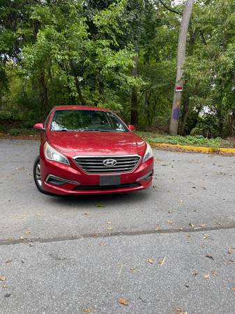 Hyundai Sonata 1