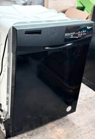 Whirlpool Dishwasher 1