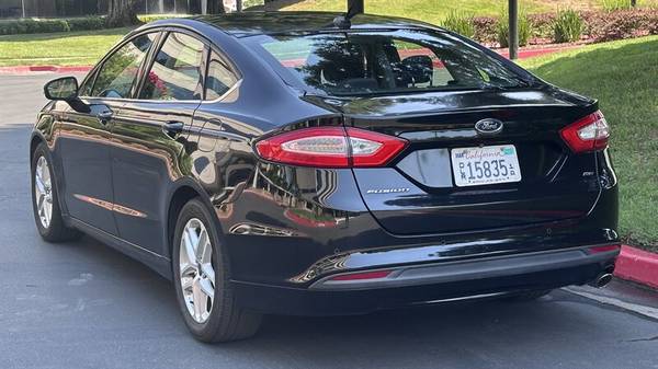 2016 Ford Fusion SE - $9,995 (Davis)63619328640771124