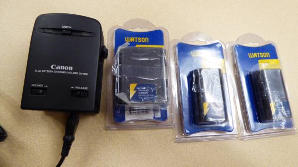 Canon CH-910A Charger, BP-915 Batteries, Canon BP-945 Battery 1