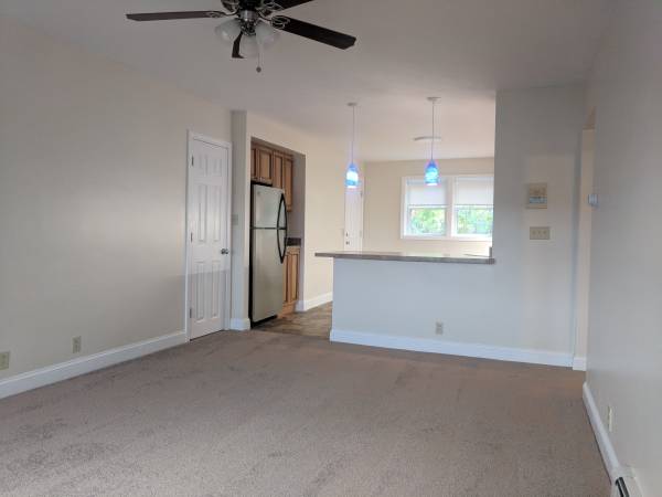 $2,290 / 2br - 700ft2 - Quincy/Wollaston – near ocean on conservation land (Wollaston)63863245005057122
