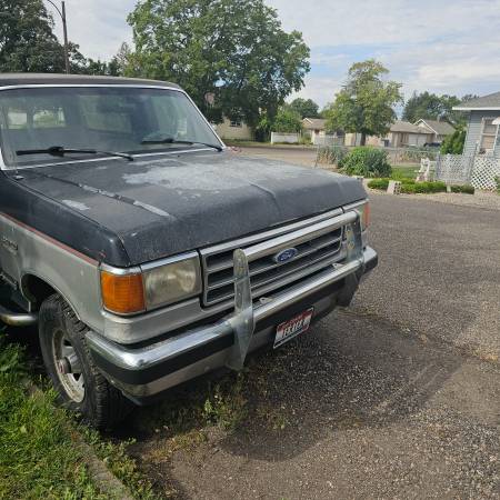 1991 Bronco RUNS!! 4WD - $4,500 (Rupert)63441037862915121