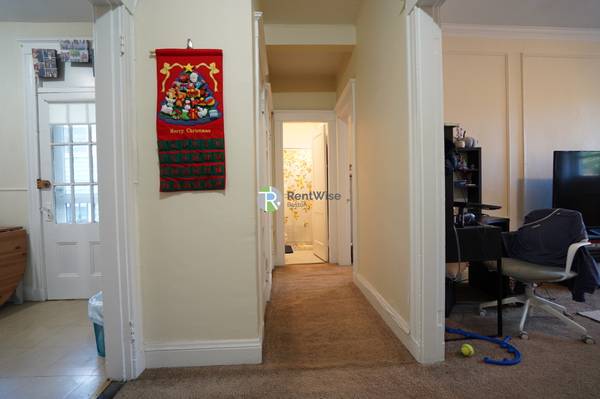$2,250 / 1br - FEB 2026--HUGE Allston 1 bed, H/HW inc, D/W, Porch, NO FEE! (Brighton)63996406671234123