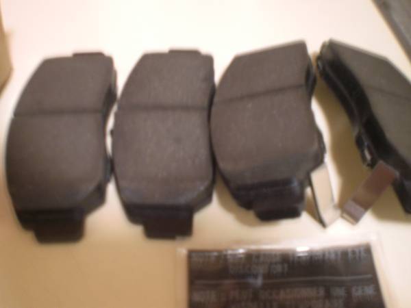 Pastillas de freno, delanteras, nuevas, "Honda", - $59 (south boston)63438961942785121
