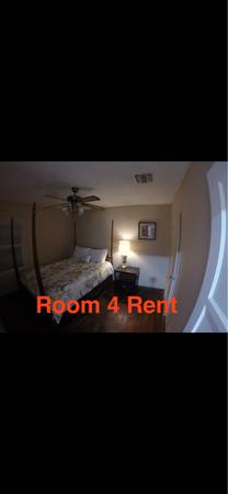 $1200.00 / 5br - Habitación amplia y acogedora en alquiler – Barrio seguro y tranquilo63857624526209120