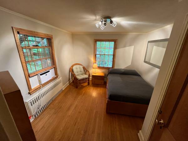 $880 GREAT WH Location Utils Included Near 84, WH Center, Westfarms Mall (West Hartford)63989073701122122