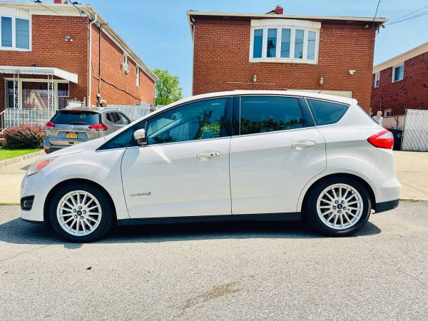 Coche - $6,200 (Staten Island)63654714436227123