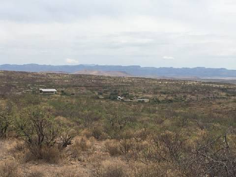 $30,000 / 2000000ft2 - 39 Acres 18 Miles N. Of Douglas Az (Silver Creek)63674928964097121