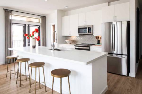 $1,800 / 2br - Up to 8 Weeks Free! (Fulshear)63924170112771120