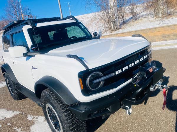 2021 Ford Bronco Outer Banks 2 door hardtop-White, SASQUATCH PKG 1