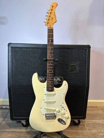 Carlo Robelli Stratocaster 1