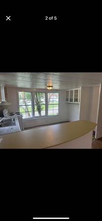 $850 / 2br - 2 BR, 1 BTH trailer in Madison Heights (Madison Heights)63851968457089122