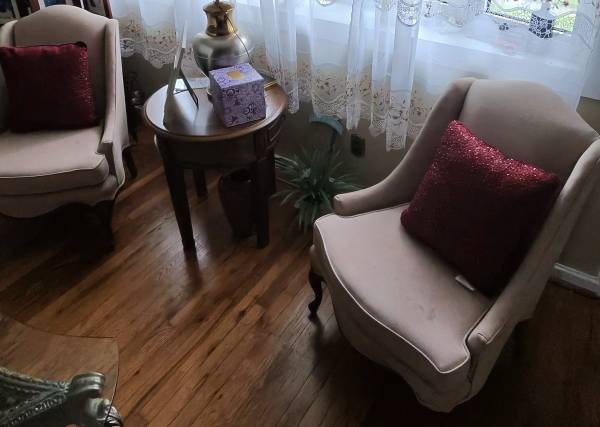 Side chairs 1