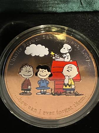 Peanuts Gang Commemmorative Coin 1