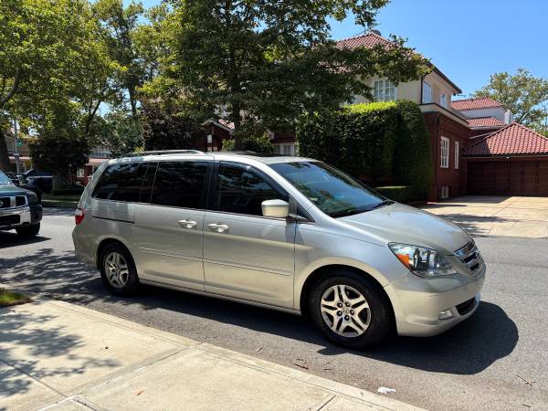 2006 Honda Odyssey EXL - $3,400 (Brooklyn)63469752695299123