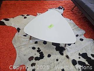 Mid-Century Modern Coffee Table - Triangular 1