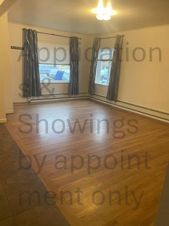 $2,350 / 4br - 1700ft2 - 4 bedroom 1 bath house, 1409 S 5th W (Missoula)63656993345793123