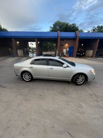 Chevrolet Malibu 2012 - $4.000 (Lakewood)63612581628417122