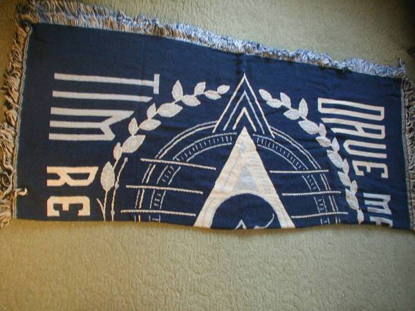 Dave Matthews and Tim Reynolds blanket 1