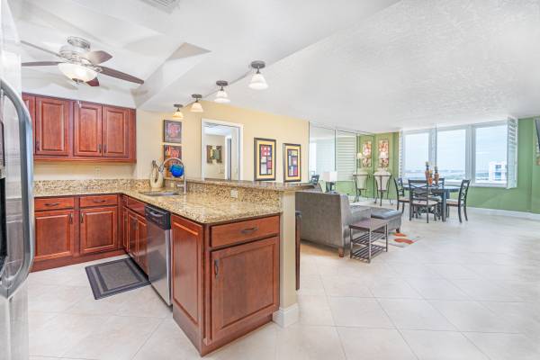 $2,345 / 2br - 1240ft2 - 3051 S. Atlantic Ave. #2205 (Daytona Beach Shores)63791574833667123