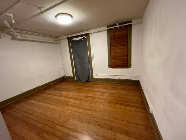 $2,700 / 2br - 2BR Ground Fl Unit, Remodeled Kitchen/Bath, Bamboo Floors (USF / panhandle)63994099318530124