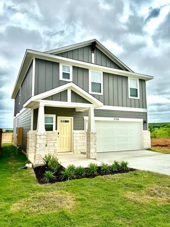 $2,650 / 4br - 2043ft2 - Stunning Modern 4-Bedroom Home in Turner's Crossing Backing to a Peace (Turner's Crossing / Buda)64024342641153121