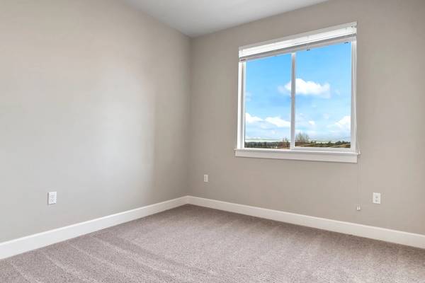 $1,725 / 1br - 642ft2 - Pets are welcome! 1 bd / 1 ba. Call for a tour! (Tumwater)64031308210051120