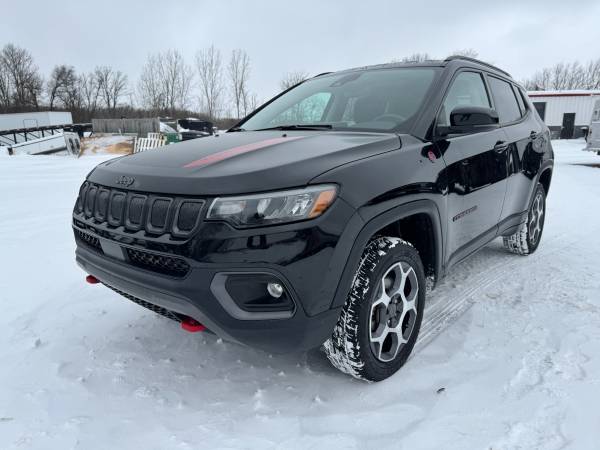 2022 Jeep Compass Trailhawk 4x4 - Clean Carfax & Only 36K Miles 1